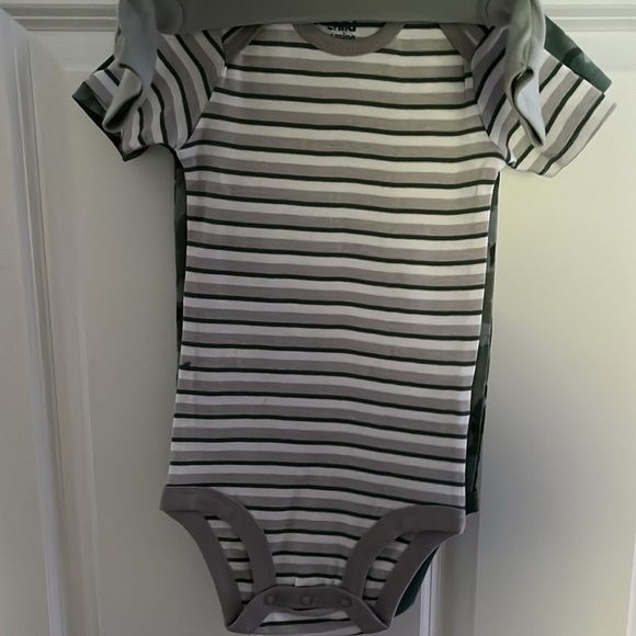 Carter 18month - Picture 2 of 3